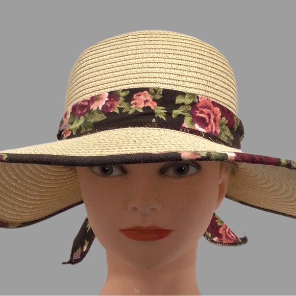 NEW Royal Road Beach Hat, Wide Front Brim, Tie Bow Back, Packable, Cream Color - Picture 7 of 10
